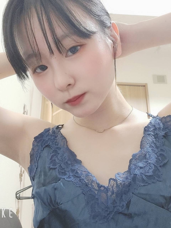 みと